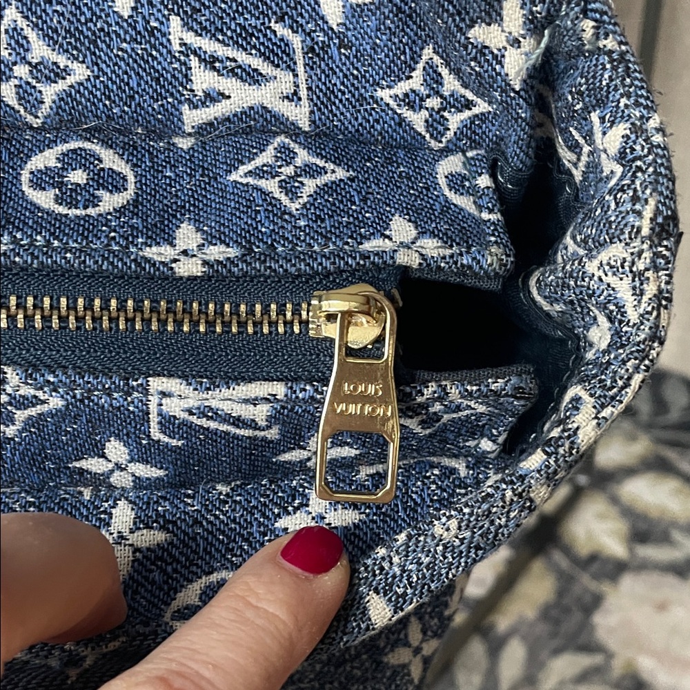 Fashion Blue Monogram Denim Tote Bag - Picture 7 of 16